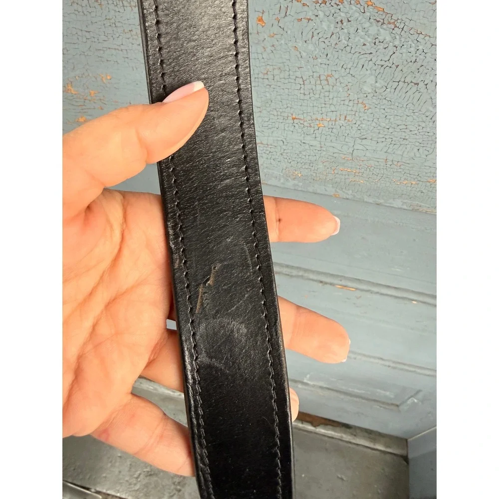 Carhartt Mens Black Full Grain Leather Belt Logo Buckle Workwear Size 42 2201-01